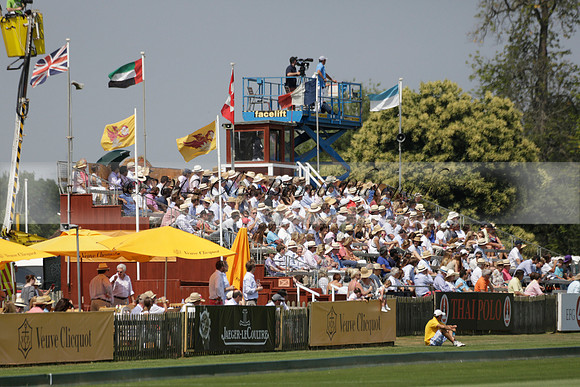 Zacara v Talandracas in a Veuve Clicquot Gold Cup Polo Match 2013.07.18