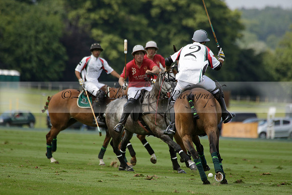 Dubai v La Bamba de Areco in a Veuve Clicquot Gold Cup Polo Match 2013.07.04