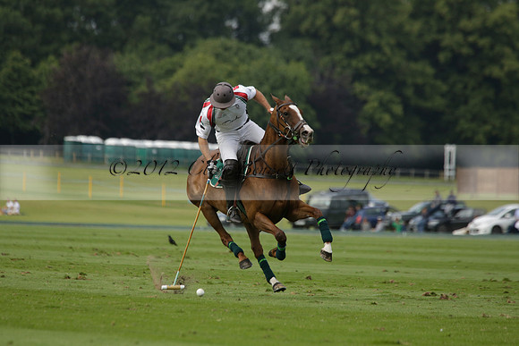 Dubai v La Bamba de Areco in a Veuve Clicquot Gold Cup Polo Match 2013.07.04