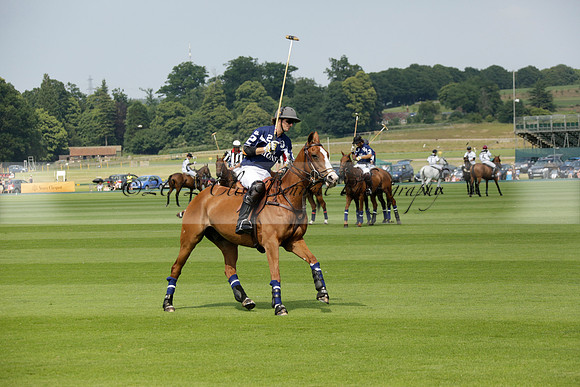 Zacara v Les Lions in a Veuve Clicquot Gold Cup Polo Match 2013.07.06