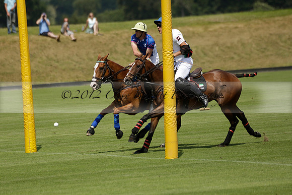 UAE Polo v El Remanso in a Veuve Clicquot Gold Cup Polo Match 2013.07.05