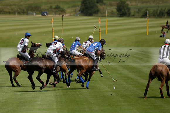 UAE Polo v El Remanso in a Veuve Clicquot Gold Cup Polo Match 2013.07.05