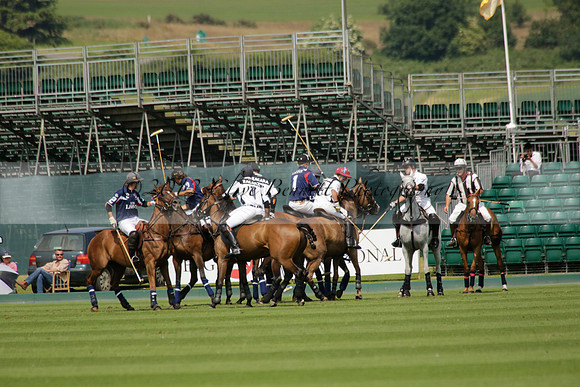 Zacara v Les Lions in a Veuve Clicquot Gold Cup Polo Match 2013.07.06