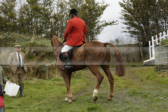Devon & Somerset Stag Hounds meet at Hillhead Cross on Monday 14 October 2013. 2013.10.14 www.polopictures.co.uk