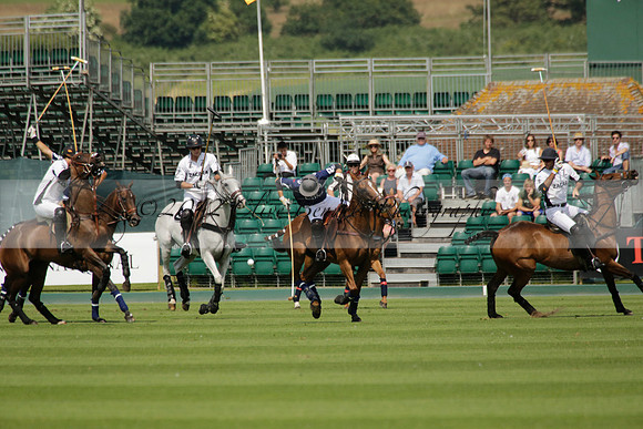Zacara v Les Lions in a Veuve Clicquot Gold Cup Polo Match 2013.07.06