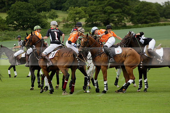 Jaeger Le Coultre / Hollycombe v Cowdray Vikings in a Benson Cup Polo match 2013.06.24