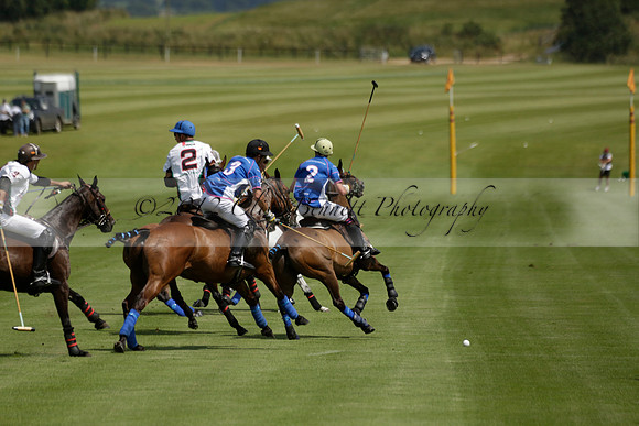 UAE Polo v El Remanso in a Veuve Clicquot Gold Cup Polo Match 2013.07.05