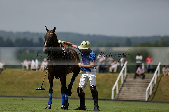 UAE Polo v El Remanso in a Veuve Clicquot Gold Cup Polo Match 2013.07.05