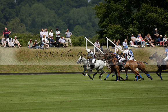 UAE Polo v El Remanso in a Veuve Clicquot Gold Cup Polo Match 2013.07.05