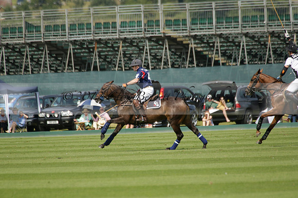 Zacara v Les Lions in a Veuve Clicquot Gold Cup Polo Match 2013.07.06