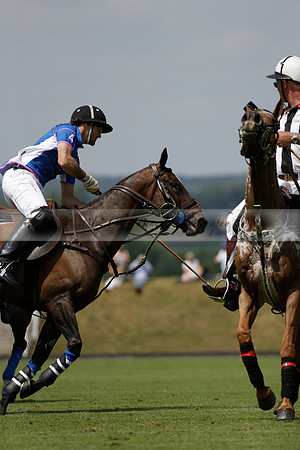 UAE Polo v El Remanso in a Veuve Clicquot Gold Cup Polo Match 2013.07.05