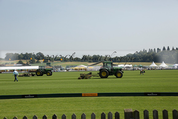 Zacara v Talandracas in a Veuve Clicquot Gold Cup Polo Match 2013.07.18
