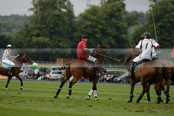 Dubai v La Bamba de Areco in a Veuve Clicquot Gold Cup Polo Match 2013.07.04