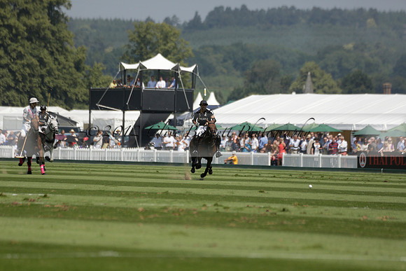 Zacara v Talandracas in a Veuve Clicquot Gold Cup Polo Match 2013.07.18