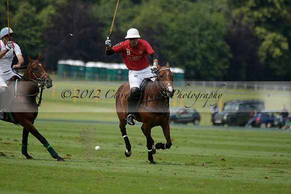 Dubai v La Bamba de Areco in a Veuve Clicquot Gold Cup Polo Match 2013.07.04