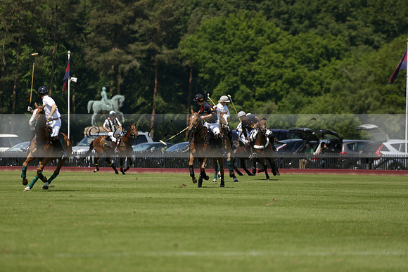 Black Bears v Salkeld in a Cartier Queens Cup polo match 2013.06.05