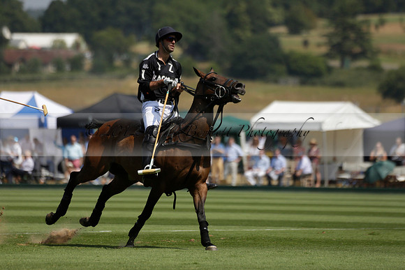 Zacara v Talandracas in a Veuve Clicquot Gold Cup Polo Match 2013.07.18
