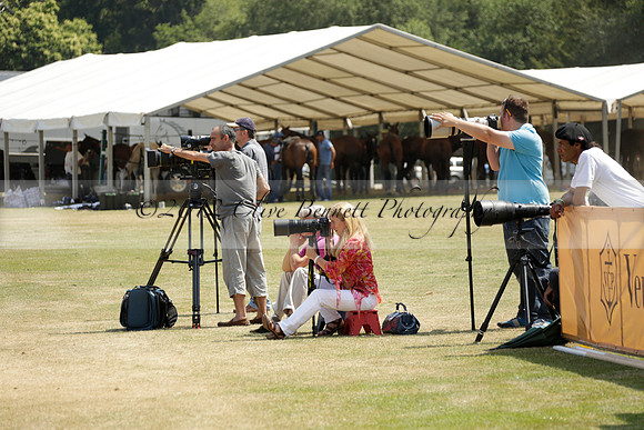 Zacara v Talandracas in a Veuve Clicquot Gold Cup Polo Match 2013.07.18