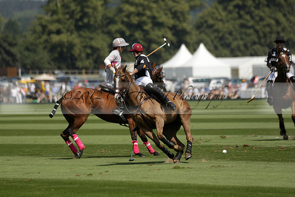 Zacara v Talandracas in a Veuve Clicquot Gold Cup Polo Match 2013.07.18