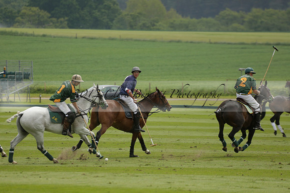 Maiz Dulce v Burningfold in an Easebourne Cup polo match 2013.06.07