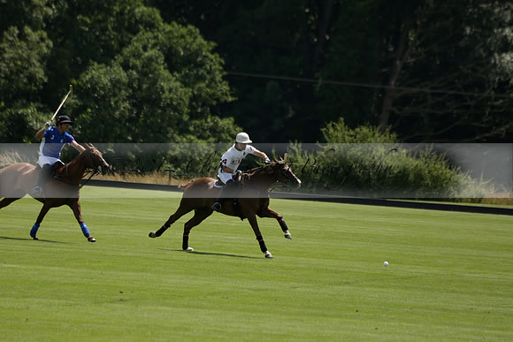 UAE Polo v El Remanso in a Veuve Clicquot Gold Cup Polo Match 2013.07.05