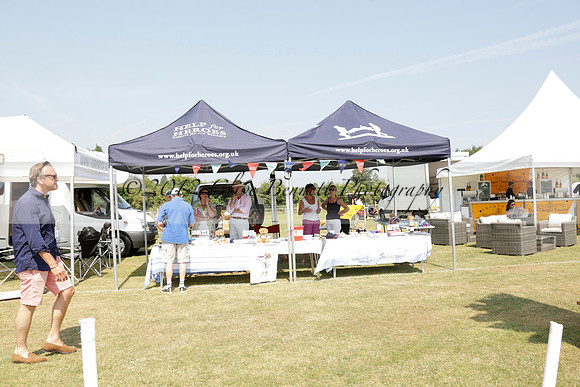 Zacara v Talandracas in a Veuve Clicquot Gold Cup Polo Match 2013.07.18