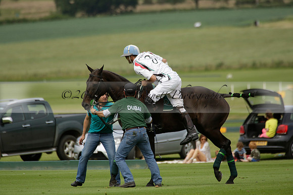 Dubai v La Bamba de Areco in a Veuve Clicquot Gold Cup Polo Match 2013.07.04