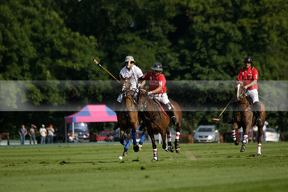 El Remanso v Emlor in a Veuve Clicquot Gold Cup Polo Match 2013.06.30