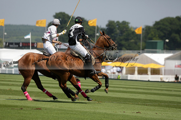 Zacara v Talandracas in a Veuve Clicquot Gold Cup Polo Match 2013.07.18