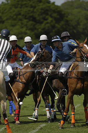 Four Quarters Orange v Montana in a Cicero Cup Polo match 2013.06.06