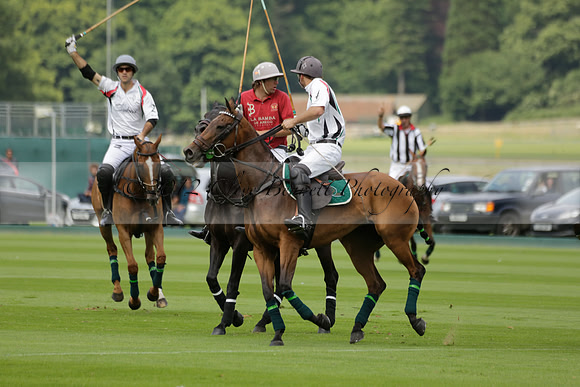 Dubai v La Bamba de Areco in a Veuve Clicquot Gold Cup Polo Match 2013.07.04