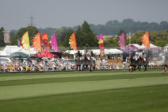Zacara v Talandracas in a Veuve Clicquot Gold Cup Polo Match 2013.07.18