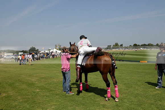 Zacara v Talandracas in a Veuve Clicquot Gold Cup Polo Match 2013.07.18