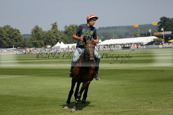 Zacara v Talandracas in a Veuve Clicquot Gold Cup Polo Match 2013.07.18