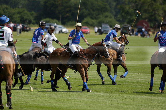 UAE Polo v El Remanso in a Veuve Clicquot Gold Cup Polo Match 2013.07.05