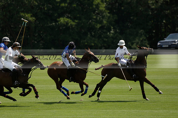 UAE Polo v El Remanso in a Veuve Clicquot Gold Cup Polo Match 2013.07.05