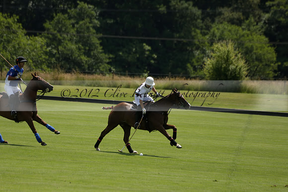 UAE Polo v El Remanso in a Veuve Clicquot Gold Cup Polo Match 2013.07.05
