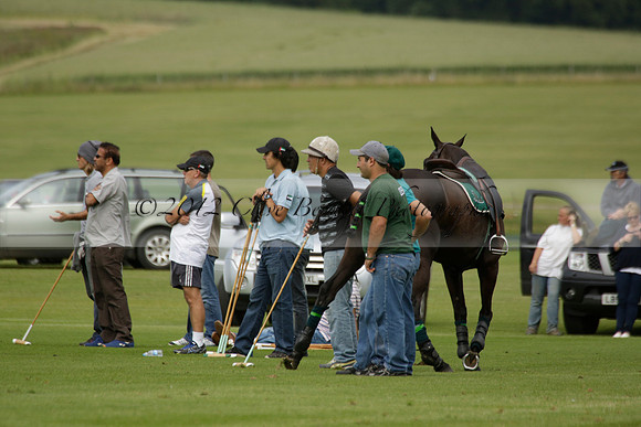 Dubai v La Bamba de Areco in a Veuve Clicquot Gold Cup Polo Match 2013.07.04