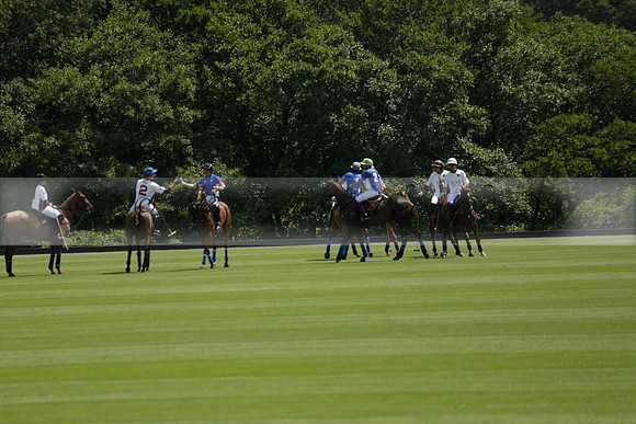 UAE Polo v El Remanso in a Veuve Clicquot Gold Cup Polo Match 2013.07.05