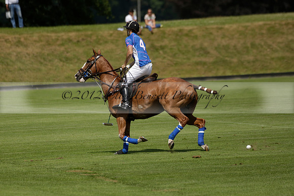 UAE Polo v El Remanso in a Veuve Clicquot Gold Cup Polo Match 2013.07.05