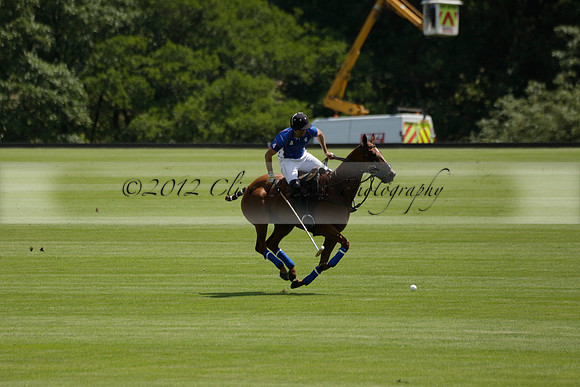UAE Polo v El Remanso in a Veuve Clicquot Gold Cup Polo Match 2013.07.05