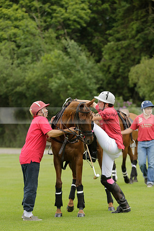 Dubai v La Bamba de Areco in a Veuve Clicquot Gold Cup Polo Match 2013.07.04