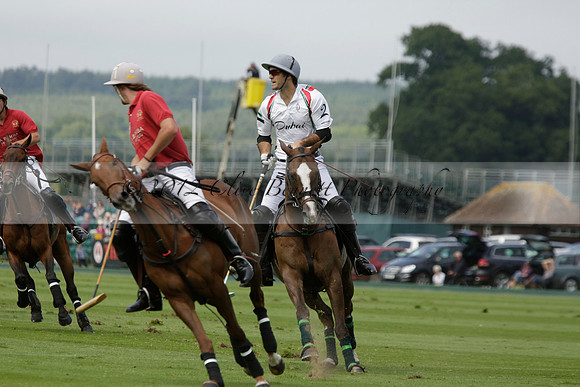 Dubai v La Bamba de Areco in a Veuve Clicquot Gold Cup Polo Match 2013.07.04