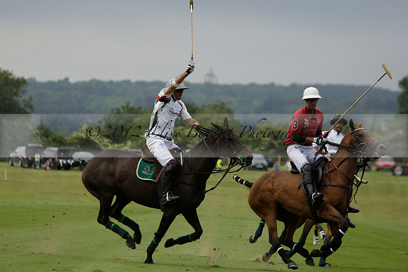 Dubai v La Bamba de Areco in a Veuve Clicquot Gold Cup Polo Match 2013.07.04