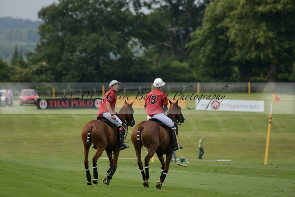 Dubai v La Bamba de Areco in a Veuve Clicquot Gold Cup Polo Match 2013.07.04