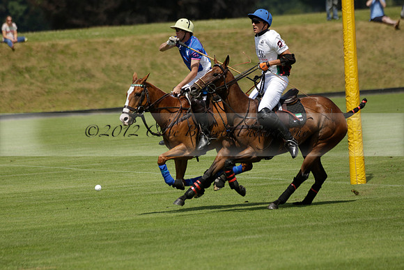 UAE Polo v El Remanso in a Veuve Clicquot Gold Cup Polo Match 2013.07.05