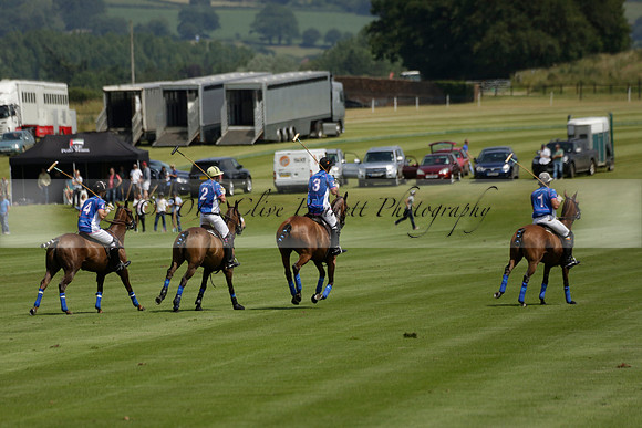 UAE Polo v El Remanso in a Veuve Clicquot Gold Cup Polo Match 2013.07.05