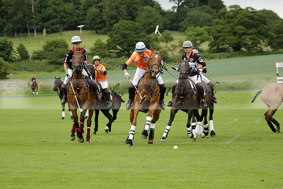 Jaeger Le Coultre / Hollycombe v Cowdray Vikings in a Benson Cup Polo match 2013.06.24