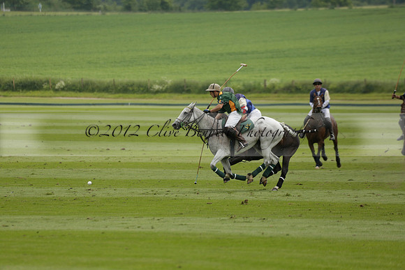 Maiz Dulce v Burningfold in an Easebourne Cup polo match 2013.06.07