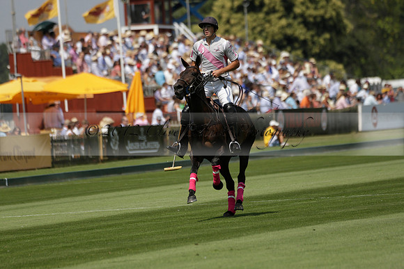 Zacara v Talandracas in a Veuve Clicquot Gold Cup Polo Match 2013.07.18
